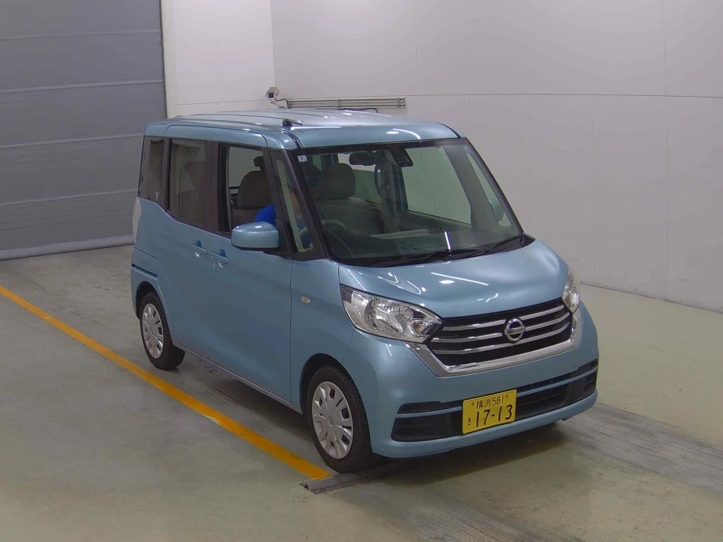 Nissan Dayz Roox B21A 2018